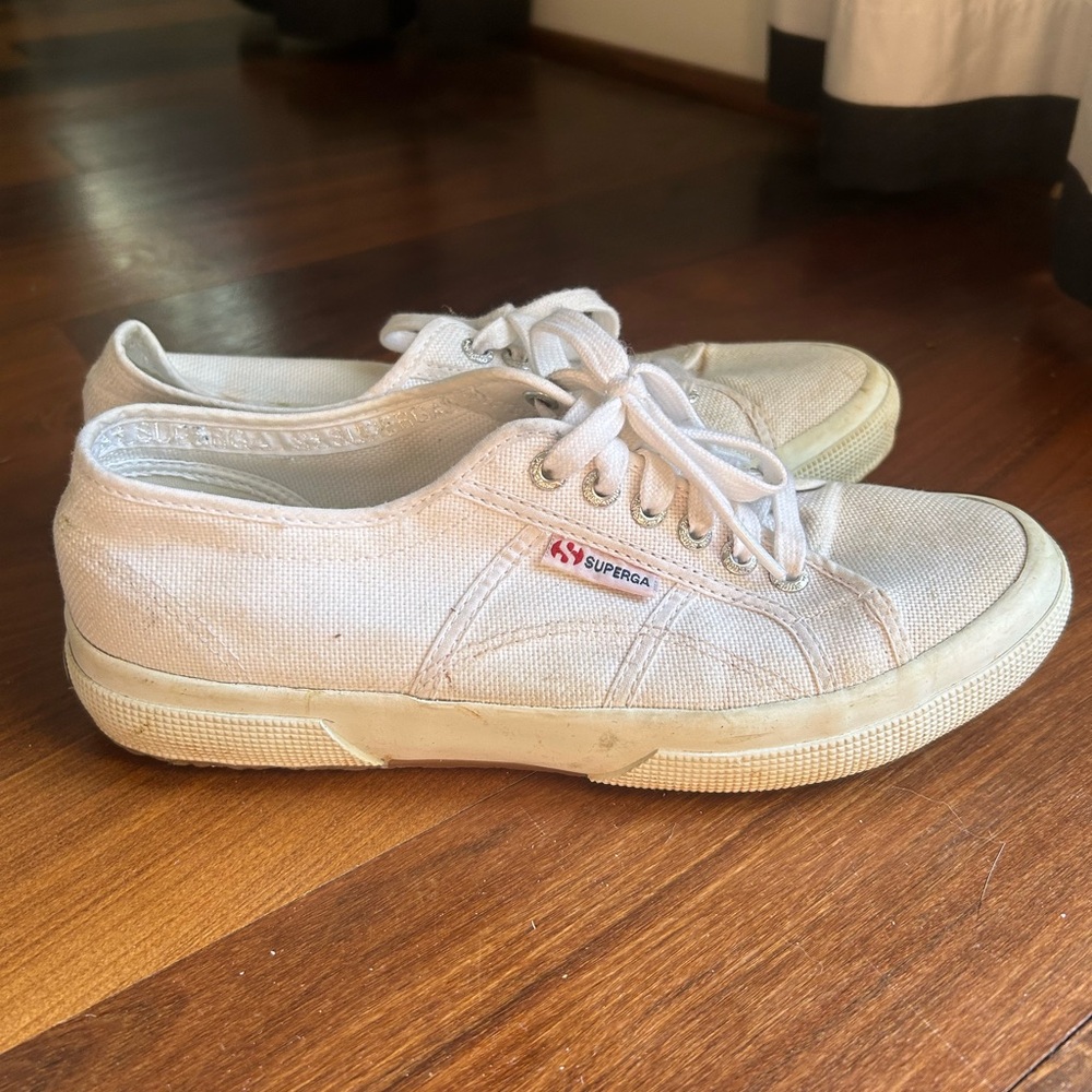 Superga White Canvas Sneakers Size 9.5 (41 EU) Worn Once